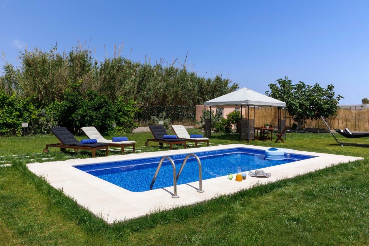 Summer Breeze Villa 阿凡投 外观 照片